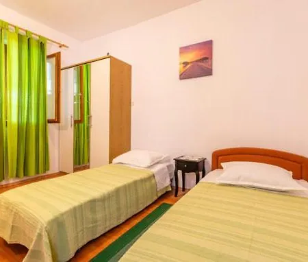 Apartman Ante * Zvecanje